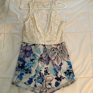 Tobi floral open back romper